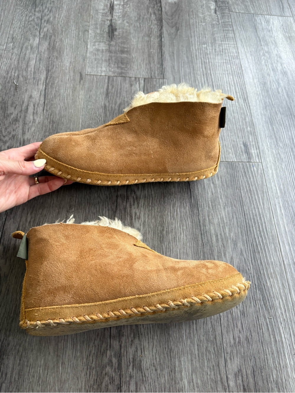 Women's LL Bean Wicked Good Slippers 7 - Picture 4 of 8